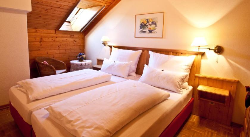 Gasthof-Appartements Sportalm บาด ไคลน์เคิร์ชไฮม์ ห้อง รูปภาพ